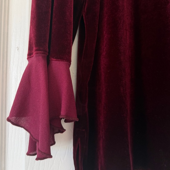 Long sleeve velvet top ruffles burgundy size XL - Picture 5 of 12